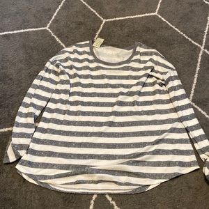 NWT Maurices 24/7 long sleeve tee